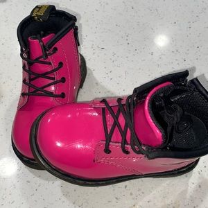 Dr. Martens (toddler)